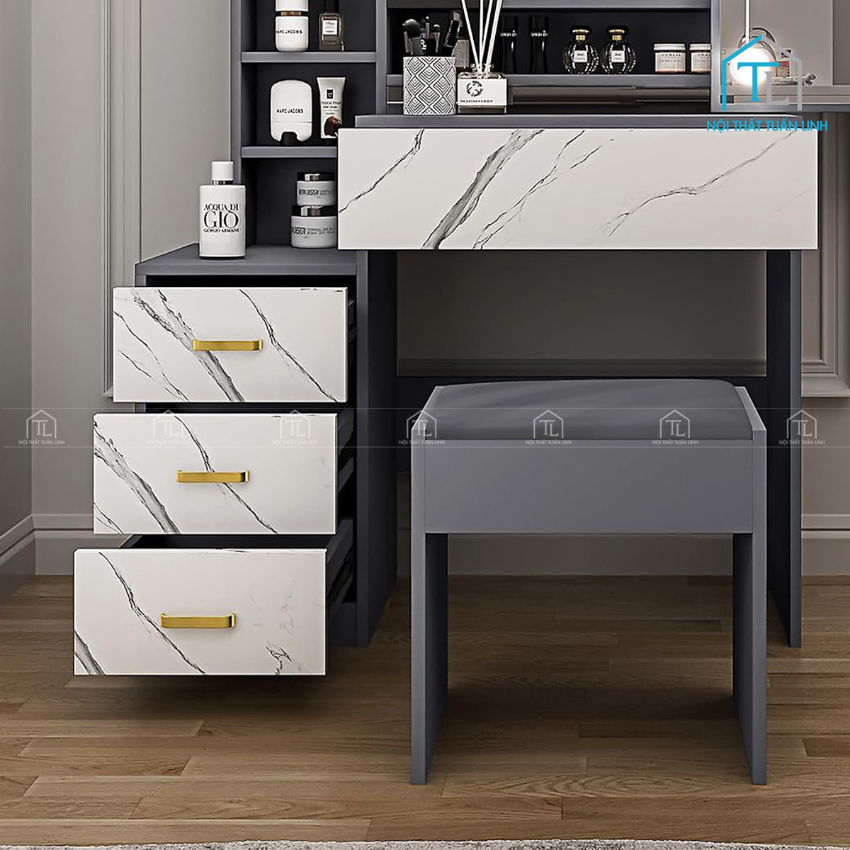 Ghế ngồi bọc nệm đồng bộ đi kèm