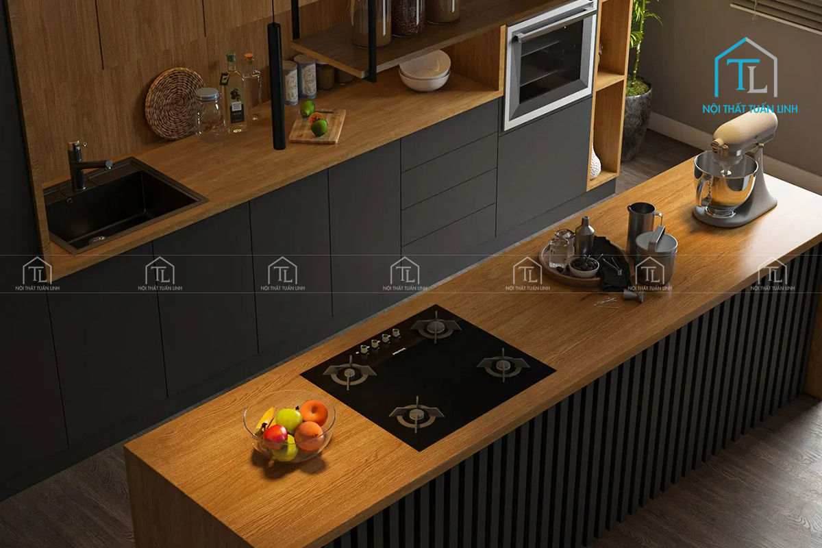 Tủ bếp MDF màu đen phối vân gỗ mang lại cảm giác mạnh mẽ