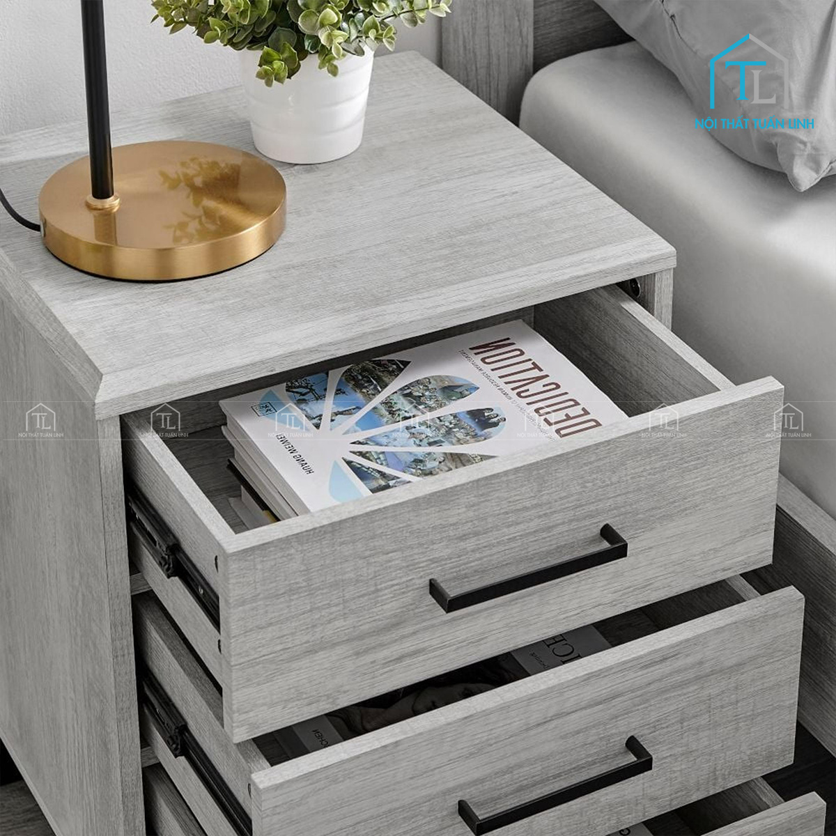 Thiết kế 3 ngăn kéo rộng rãi, tiện lợi