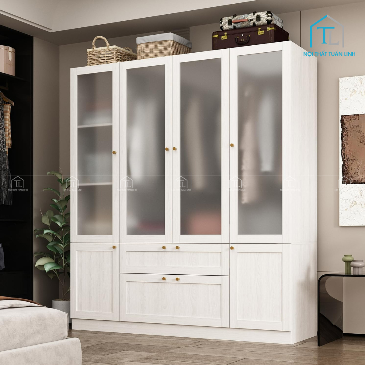 Cánh kính mờ giúp không gian trông rộng và gọn gàng hơn